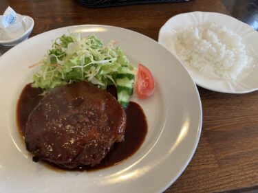 ポーズ・カフェ・レストランNANBA（ナンバ）〜南甲府/洋食